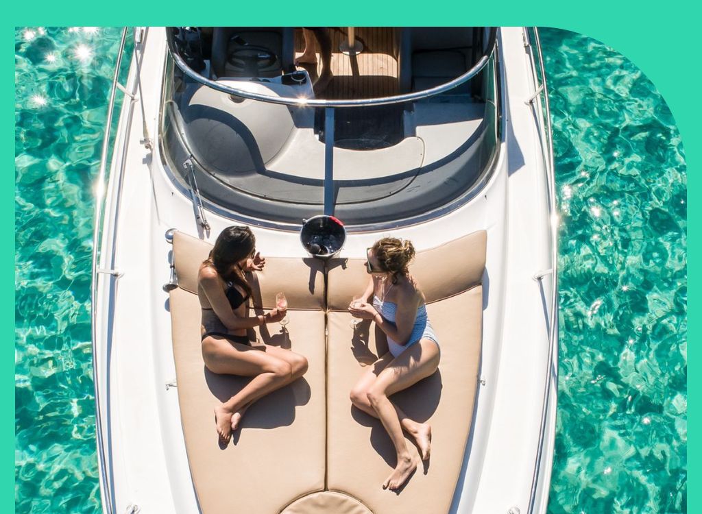 Alquiler de barco con patrón en Port Calanova,